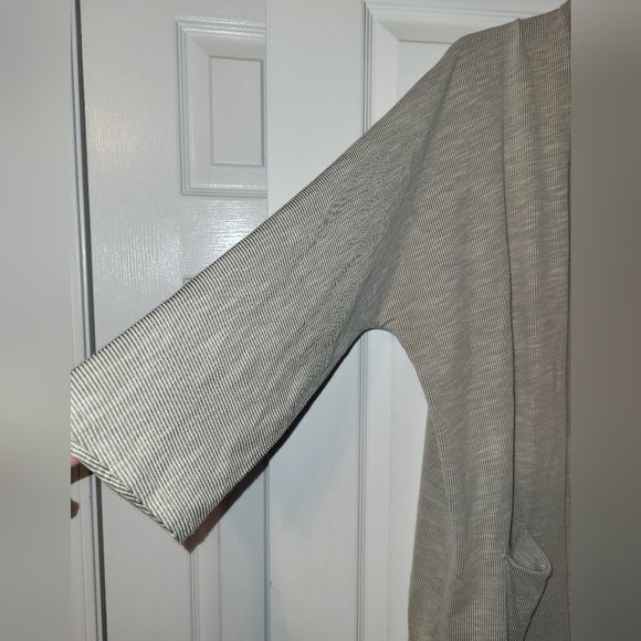 DONNI Gray Cardigan Sweater Lightweight Knit OSFA Lagenlook - Picture 4 of 6